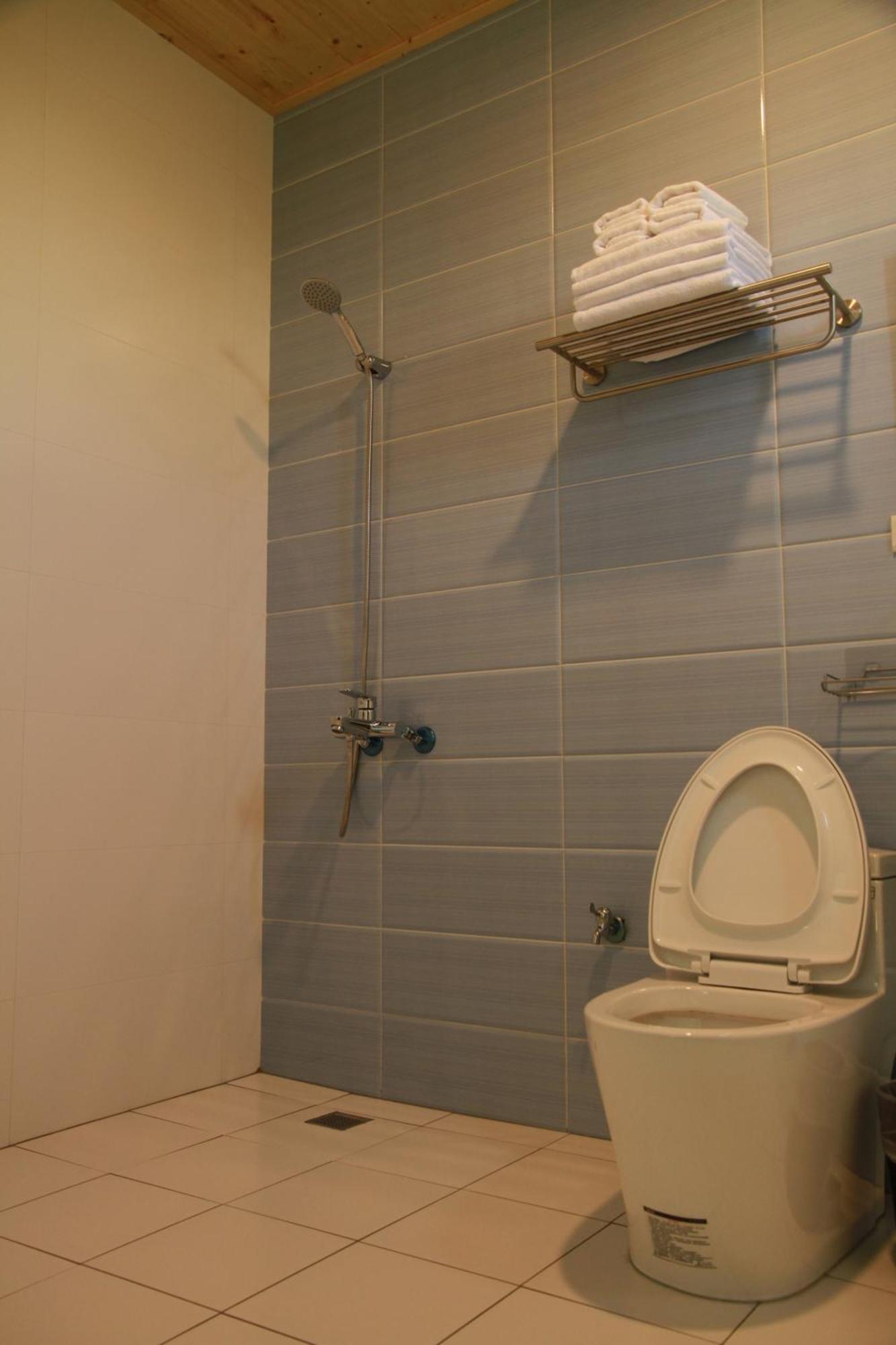 Stick-On B&B Shunan Exterior foto